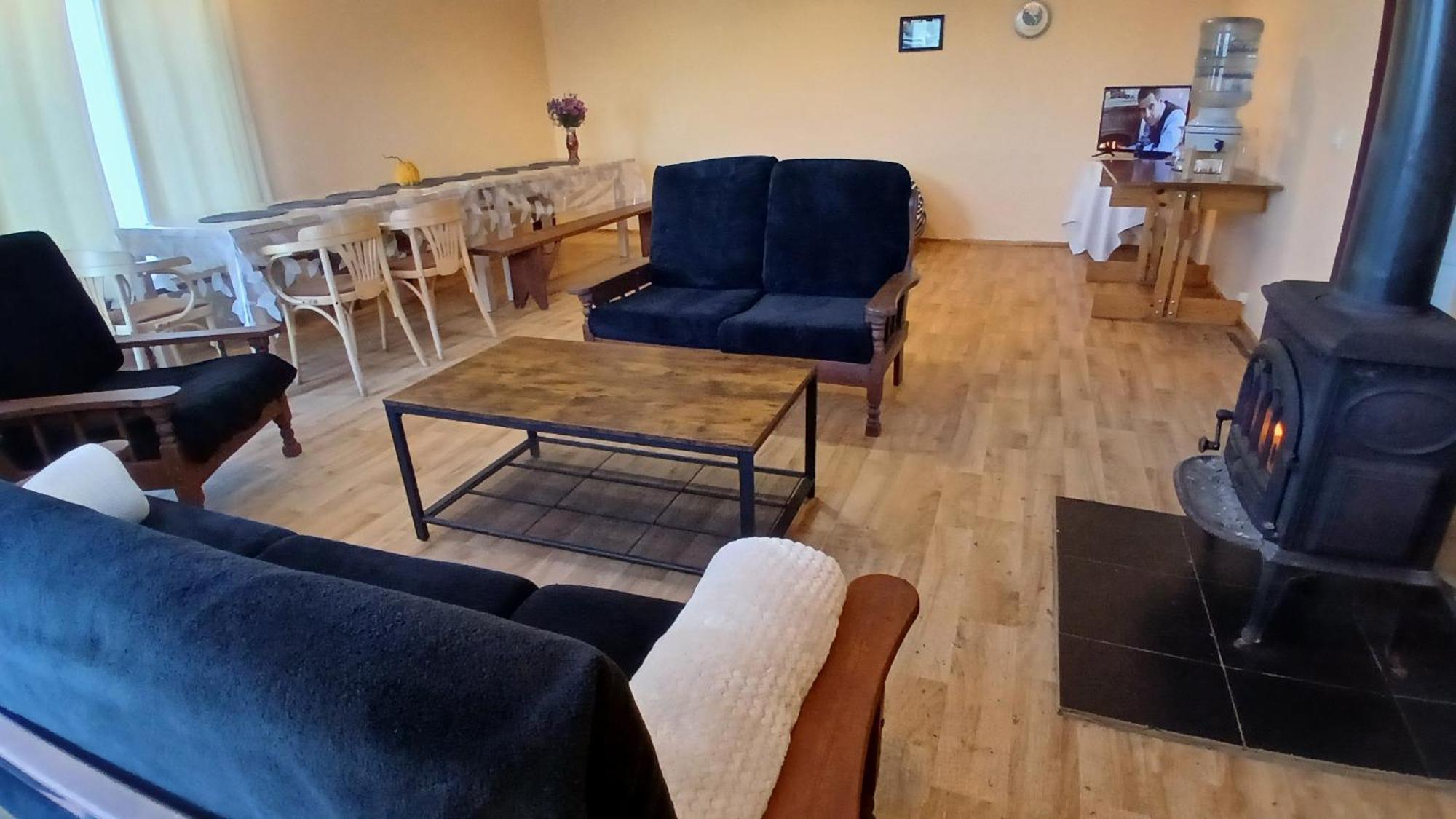 Hotel Viesu Nams Buselis à Turaida Extérieur photo